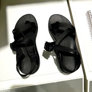 Chacos Women’s Z2 size 7